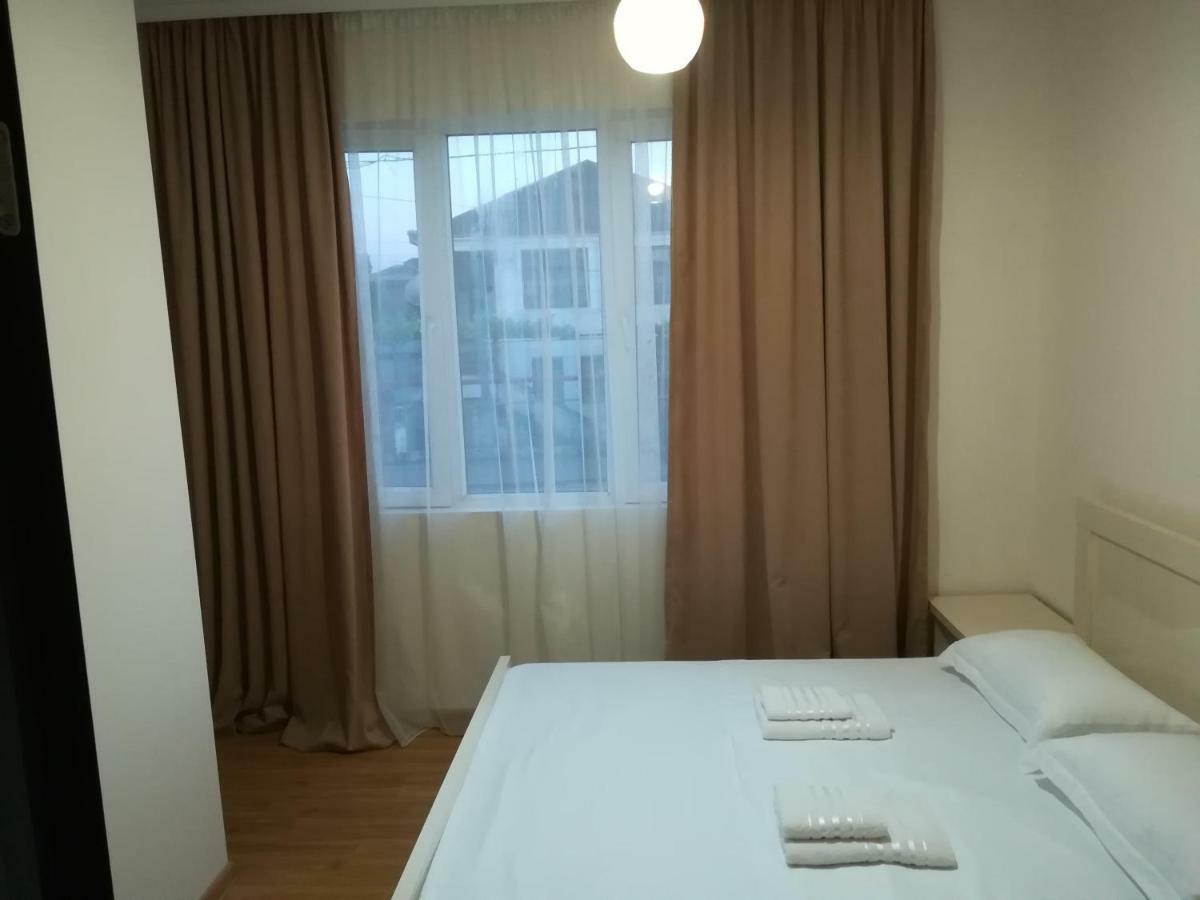 West House Hotel Kobuleti Kültér fotó