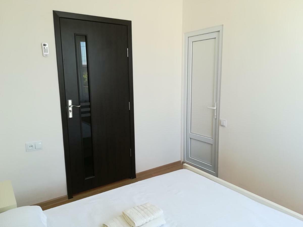 West House Hotel Kobuleti Kültér fotó