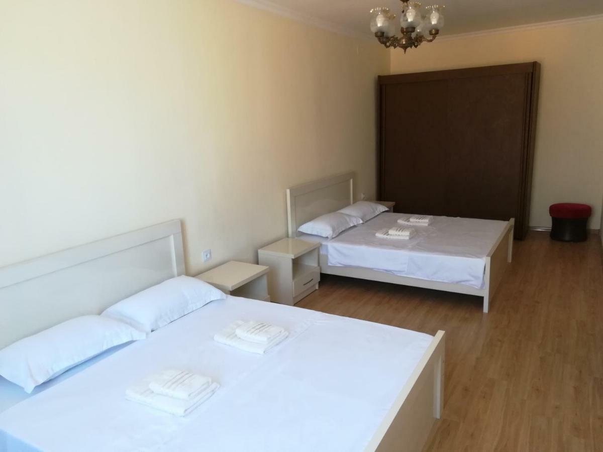 West House Hotel Kobuleti Kültér fotó